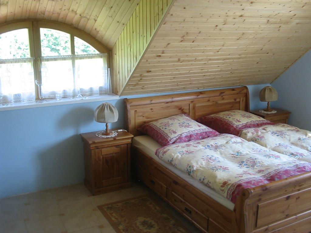 Julianna Panzio Hotel Felsőszölnök Pokój zdjęcie